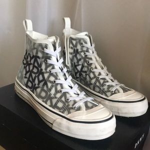DKNY sneakers 👟